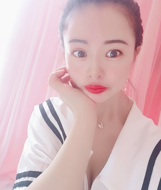 南稍门漂亮小姐姐